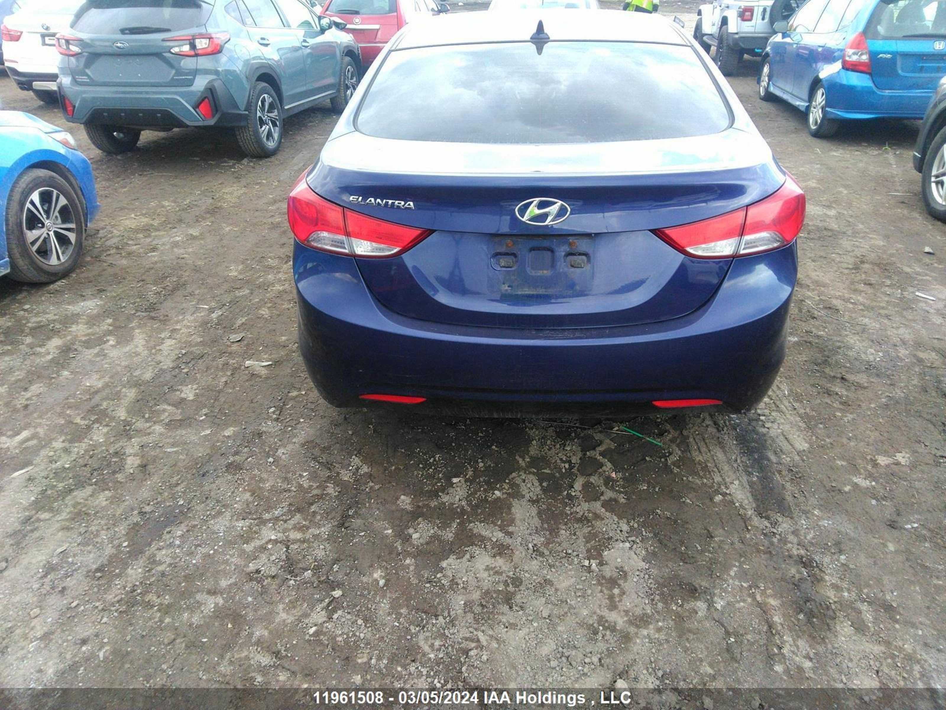 Photo 15 VIN: 5NPDH4AE0CH116592 - HYUNDAI ELANTRA 