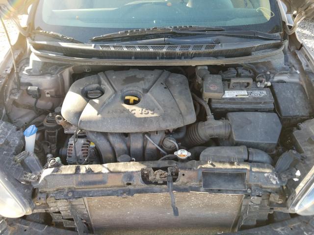 Photo 6 VIN: 5NPDH4AE0CH138527 - HYUNDAI ELANTRA GL 