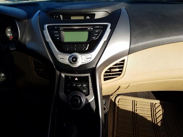 Photo 8 VIN: 5NPDH4AE0CH138527 - HYUNDAI ELANTRA GL 