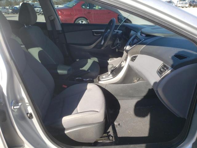 Photo 4 VIN: 5NPDH4AE0CH143260 - HYUNDAI ELANTRA GL 