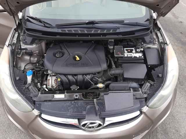 Photo 6 VIN: 5NPDH4AE0CH148880 - HYUNDAI ELANTRA GL 