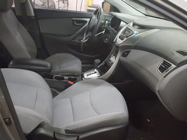 Photo 4 VIN: 5NPDH4AE0DH154387 - HYUNDAI ELANTRA 