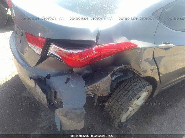 Photo 5 VIN: 5NPDH4AE0DH169469 - HYUNDAI ELANTRA 