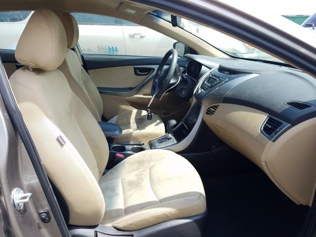 Photo 4 VIN: 5NPDH4AE0DH174137 - HYUNDAI ELANTRA GL 