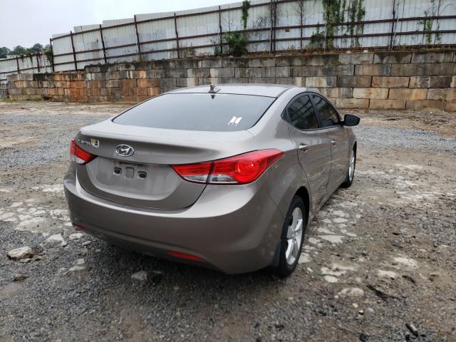 Photo 3 VIN: 5NPDH4AE0DH180052 - HYUNDAI ELANTRA GL 