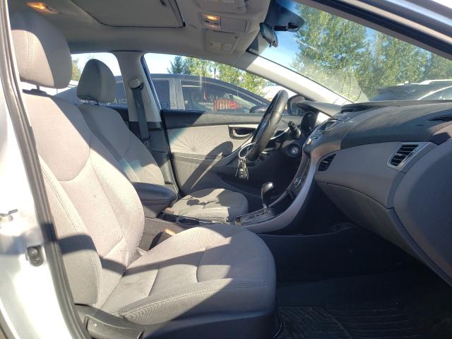 Photo 4 VIN: 5NPDH4AE0DH188569 - HYUNDAI ELANTRA GL 