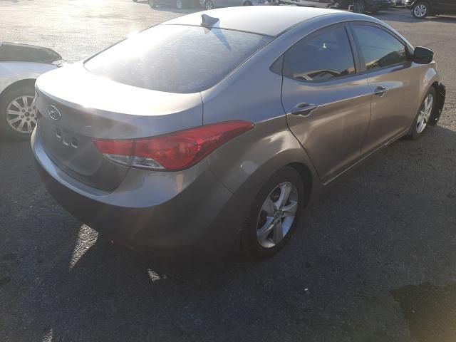 Photo 3 VIN: 5NPDH4AE0DH189088 - HYUNDAI ELANTRA GL 