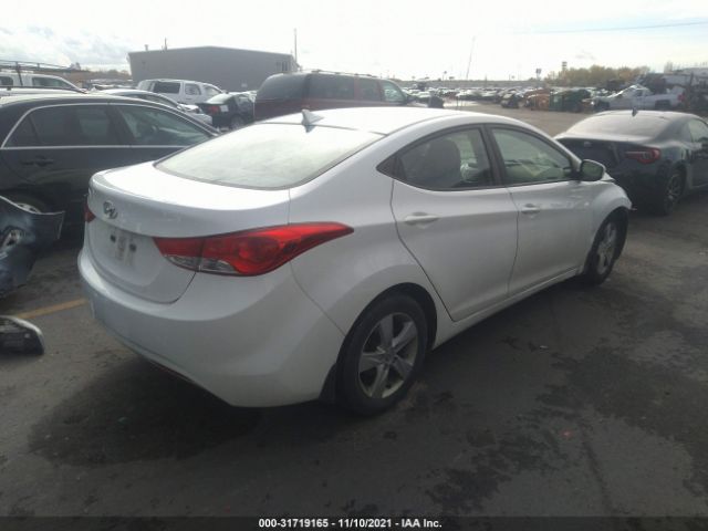 Photo 3 VIN: 5NPDH4AE0DH193139 - HYUNDAI ELANTRA 