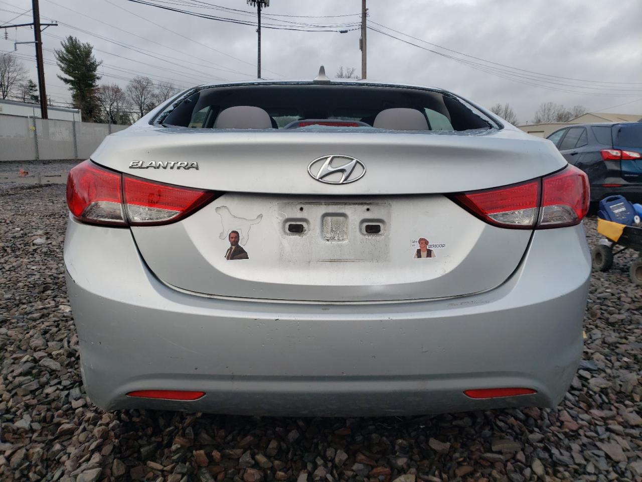 Photo 5 VIN: 5NPDH4AE0DH203684 - HYUNDAI ELANTRA 