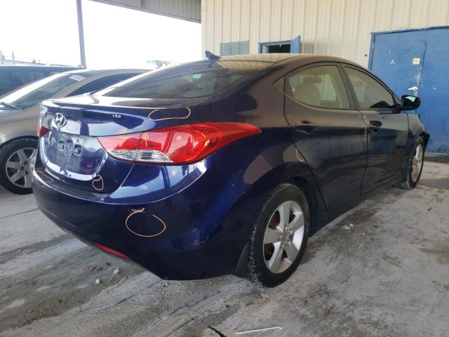 Photo 3 VIN: 5NPDH4AE0DH206391 - HYUNDAI ELANTRA GL 