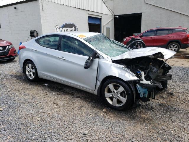 Photo 3 VIN: 5NPDH4AE0DH206438 - HYUNDAI ELANTRA 