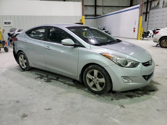 Photo 3 VIN: 5NPDH4AE0DH208027 - HYUNDAI ELANTRA GL 