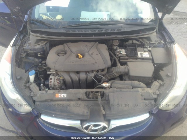 Photo 9 VIN: 5NPDH4AE0DH228620 - HYUNDAI ELANTRA 