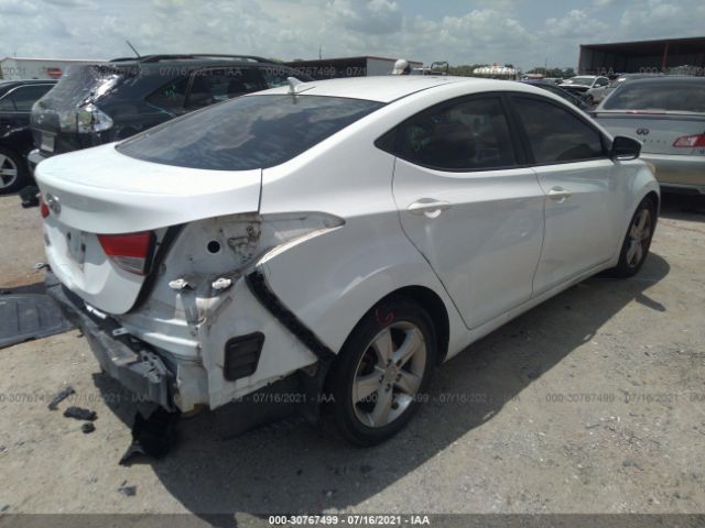 Photo 3 VIN: 5NPDH4AE0DH231341 - HYUNDAI ELANTRA 