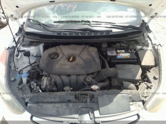 Photo 9 VIN: 5NPDH4AE0DH231341 - HYUNDAI ELANTRA 