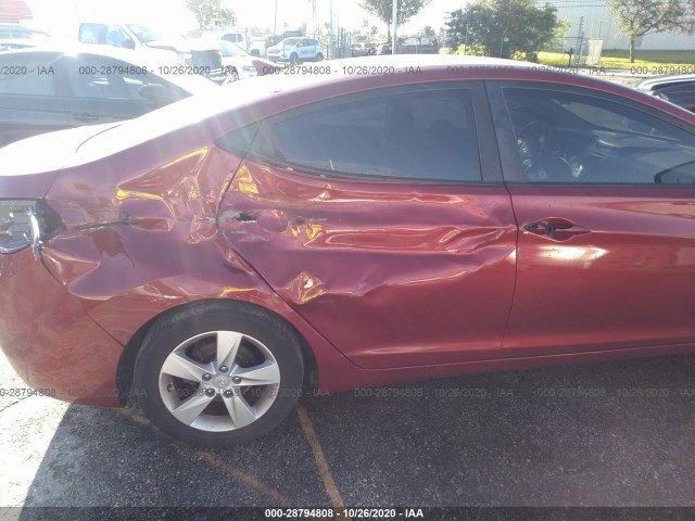 Photo 5 VIN: 5NPDH4AE0DH231906 - HYUNDAI ELANTRA 