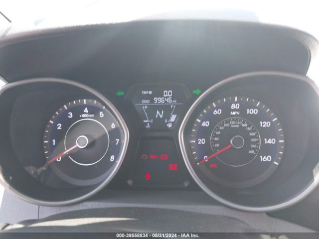 Photo 6 VIN: 5NPDH4AE0DH232361 - HYUNDAI ELANTRA 