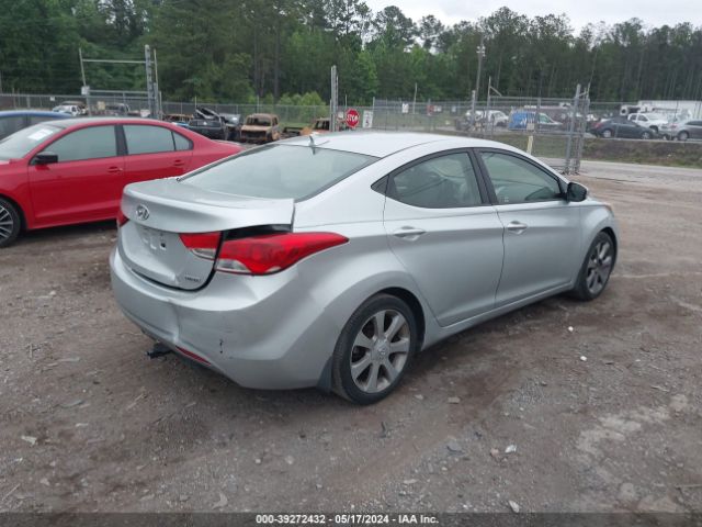 Photo 3 VIN: 5NPDH4AE0DH232960 - HYUNDAI ELANTRA 