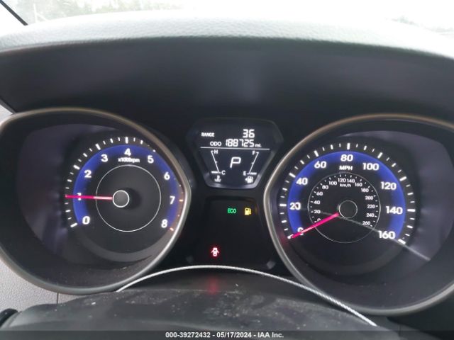 Photo 6 VIN: 5NPDH4AE0DH232960 - HYUNDAI ELANTRA 