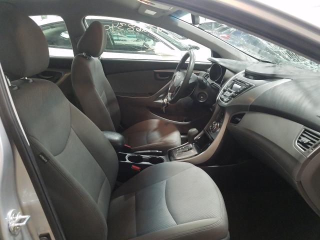 Photo 4 VIN: 5NPDH4AE0DH242517 - HYUNDAI ELANTRA GL 