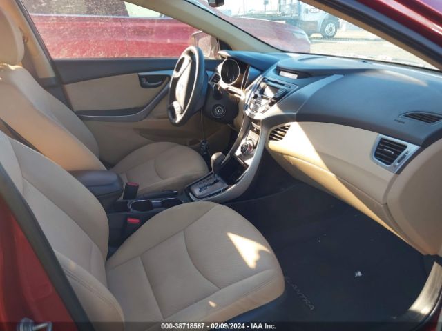 Photo 4 VIN: 5NPDH4AE0DH257504 - HYUNDAI ELANTRA 