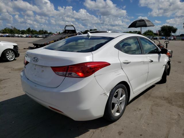 Photo 3 VIN: 5NPDH4AE0DH259026 - HYUNDAI ELANTRA GL 