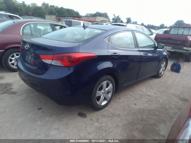 Photo 3 VIN: 5NPDH4AE0DH264534 - HYUNDAI ELANTRA 