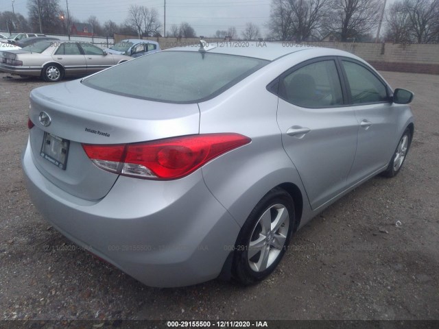 Photo 3 VIN: 5NPDH4AE0DH270799 - HYUNDAI ELANTRA 