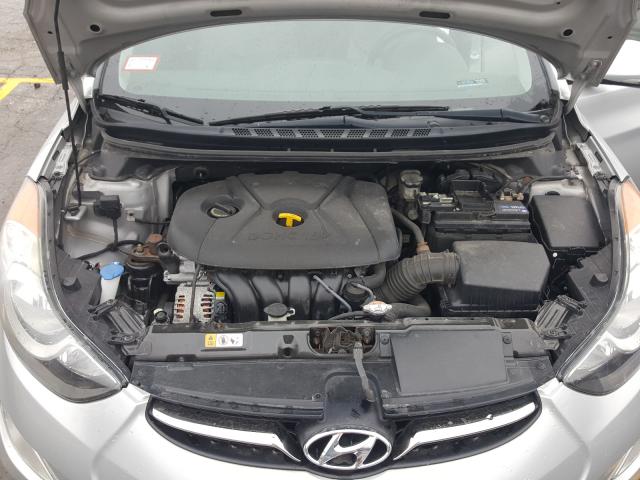 Photo 6 VIN: 5NPDH4AE0DH273637 - HYUNDAI ELANTRA GL 