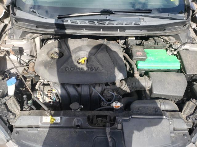 Photo 6 VIN: 5NPDH4AE0DH277607 - HYUNDAI ELANTRA GL 