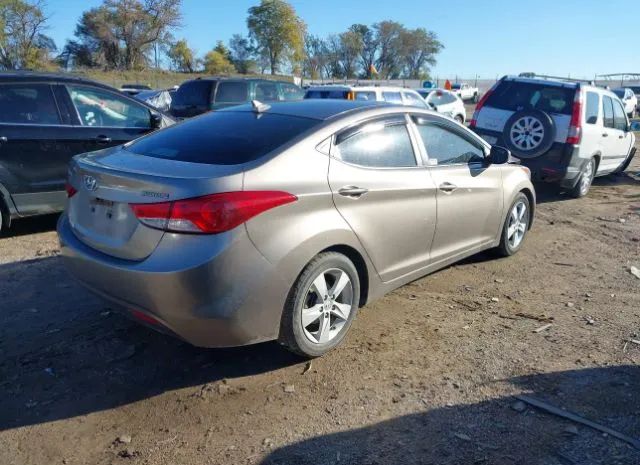 Photo 3 VIN: 5NPDH4AE0DH311898 - HYUNDAI ELANTRA 