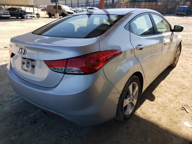 Photo 3 VIN: 5NPDH4AE0DH312470 - HYUNDAI ELANTRA GL 