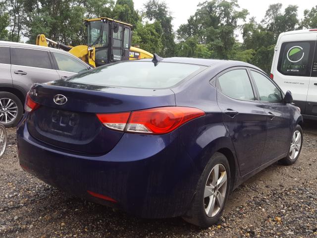 Photo 3 VIN: 5NPDH4AE0DH319600 - HYUNDAI ELANTRA 