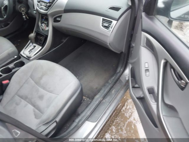 Photo 4 VIN: 5NPDH4AE0DH320360 - HYUNDAI ELANTRA 