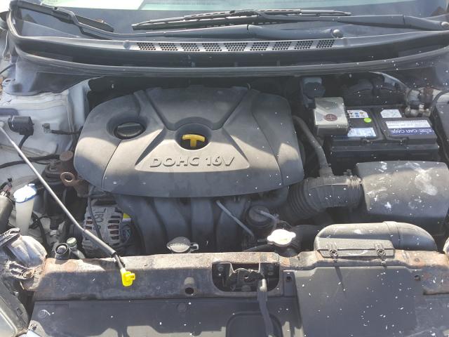 Photo 6 VIN: 5NPDH4AE0DH331911 - HYUNDAI ELANTRA GL 