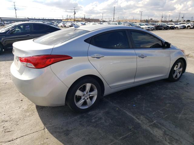 Photo 2 VIN: 5NPDH4AE0DH335683 - HYUNDAI ELANTRA 