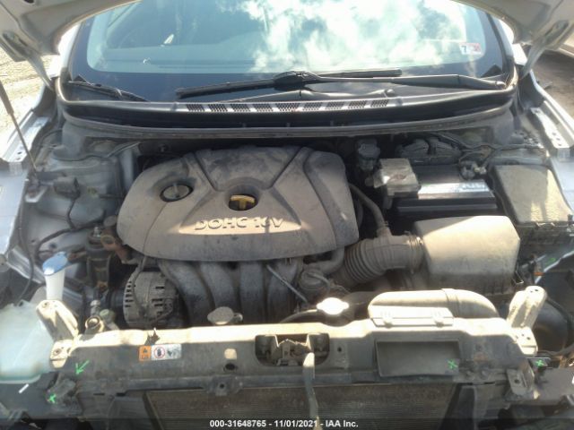 Photo 9 VIN: 5NPDH4AE0DH335697 - HYUNDAI ELANTRA 