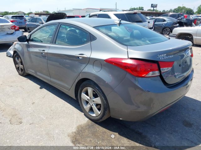 Photo 2 VIN: 5NPDH4AE0DH335778 - HYUNDAI ELANTRA 