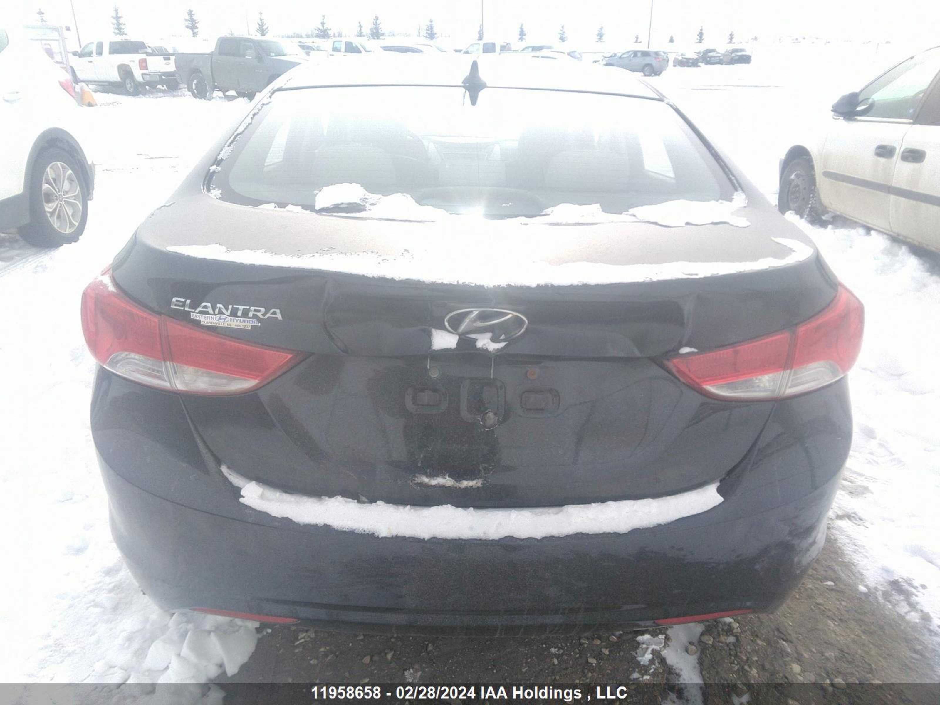 Photo 15 VIN: 5NPDH4AE0DH349048 - HYUNDAI ELANTRA 