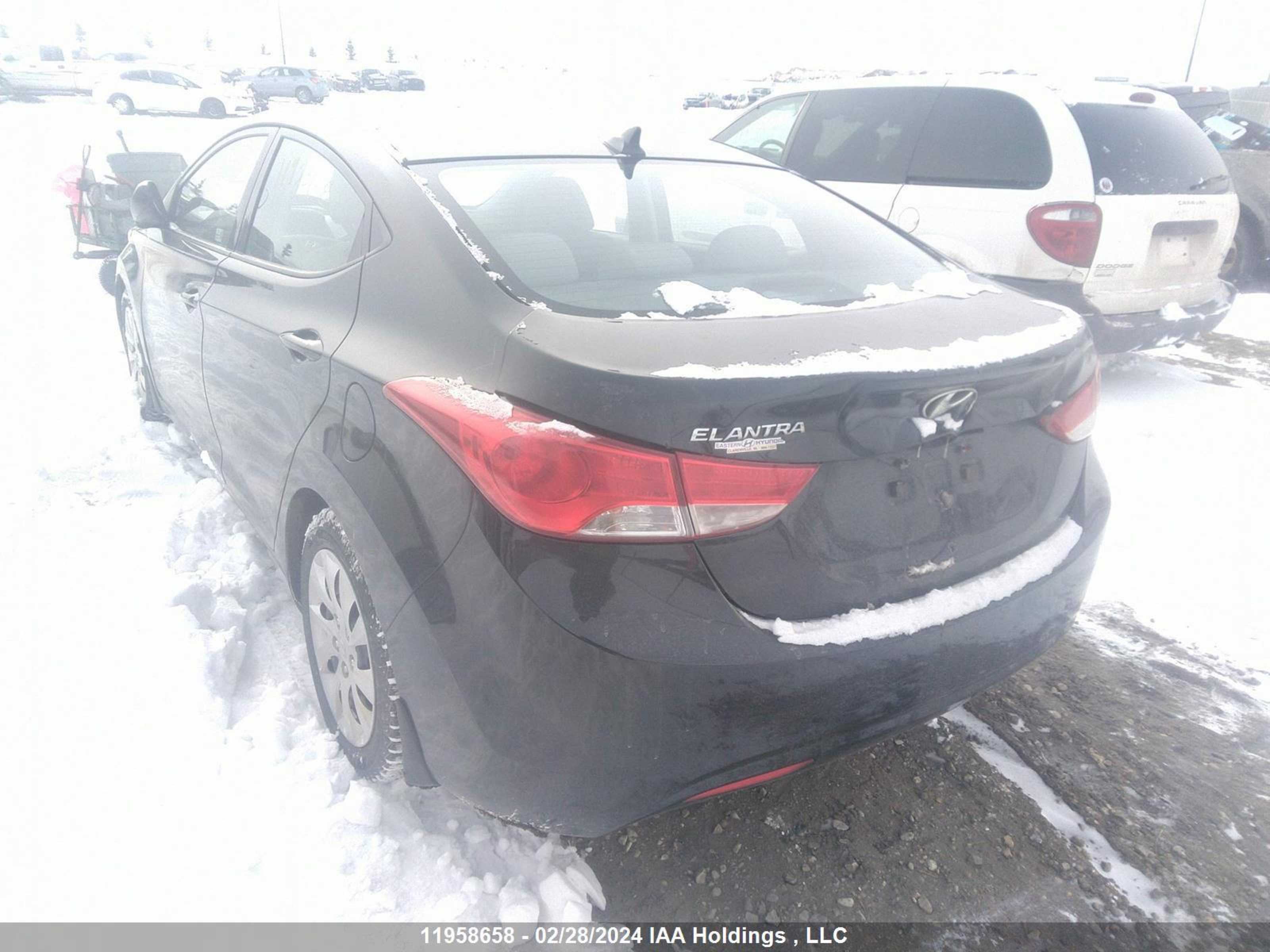 Photo 2 VIN: 5NPDH4AE0DH349048 - HYUNDAI ELANTRA 