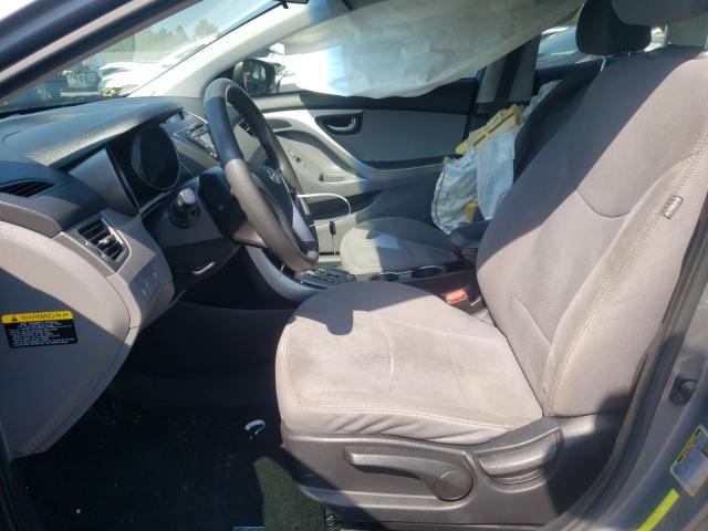 Photo 4 VIN: 5NPDH4AE0DH358400 - HYUNDAI ELANTRA 