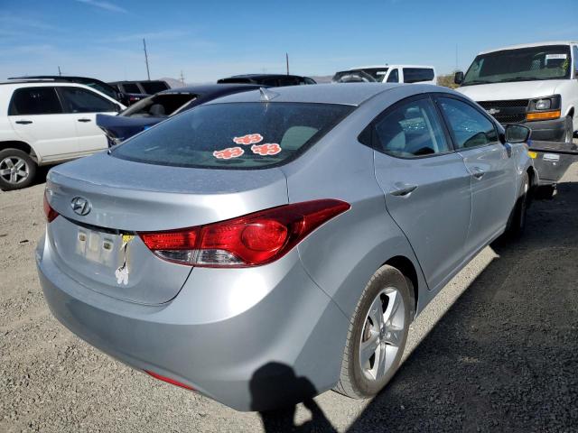 Photo 3 VIN: 5NPDH4AE0DH359305 - HYUNDAI ELANTRA GL 