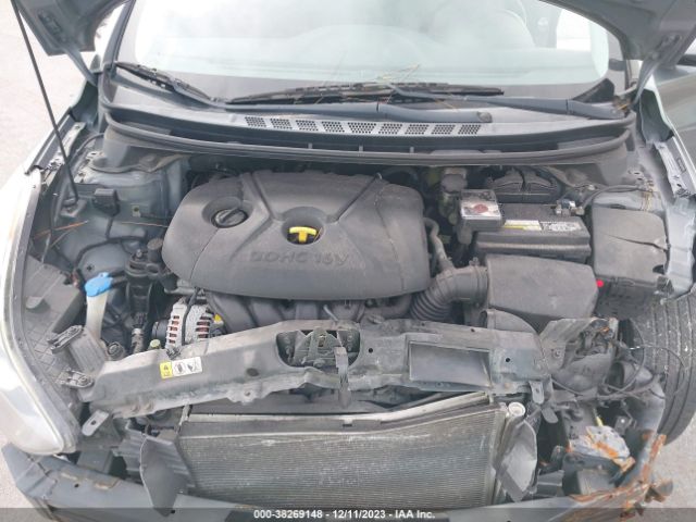 Photo 9 VIN: 5NPDH4AE0DH367985 - HYUNDAI ELANTRA 