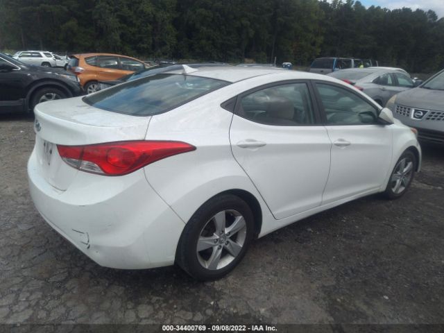 Photo 3 VIN: 5NPDH4AE0DH369364 - HYUNDAI ELANTRA 