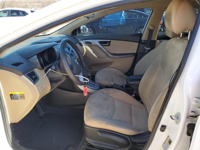 Photo 6 VIN: 5NPDH4AE0DH372166 - HYUNDAI ELANTRA 