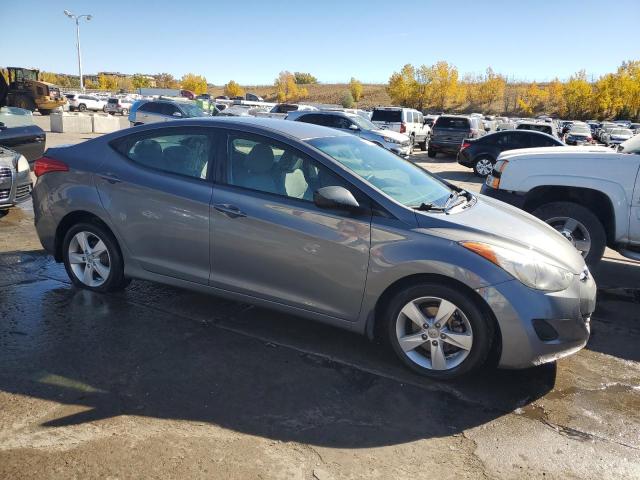 Photo 3 VIN: 5NPDH4AE0DH372670 - HYUNDAI ELANTRA GL 