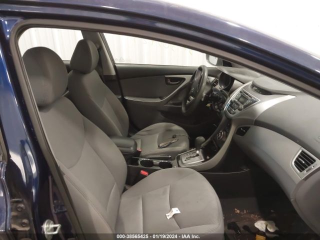 Photo 4 VIN: 5NPDH4AE0DH384530 - HYUNDAI ELANTRA 