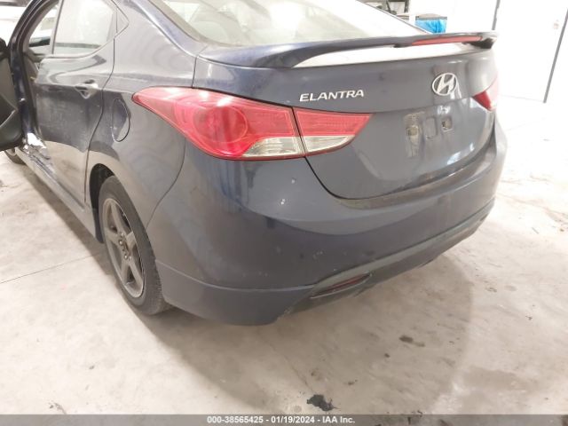 Photo 5 VIN: 5NPDH4AE0DH384530 - HYUNDAI ELANTRA 