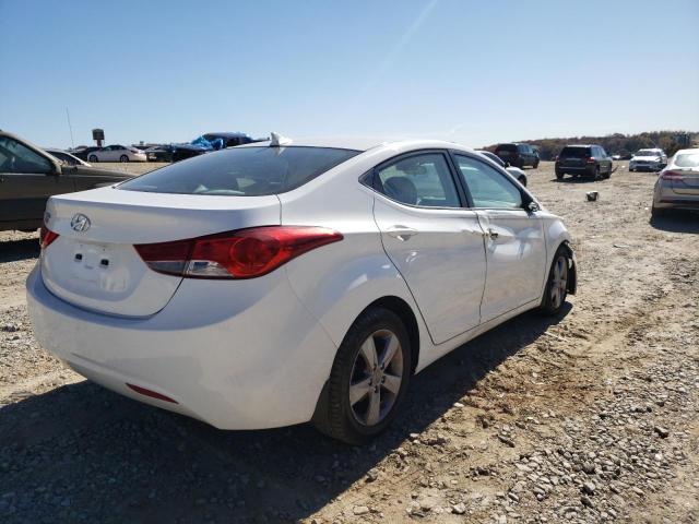 Photo 3 VIN: 5NPDH4AE0DH389131 - HYUNDAI ELANTRA 