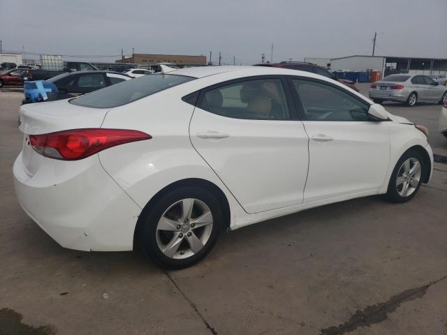 Photo 2 VIN: 5NPDH4AE0DH389730 - HYUNDAI ELANTRA 